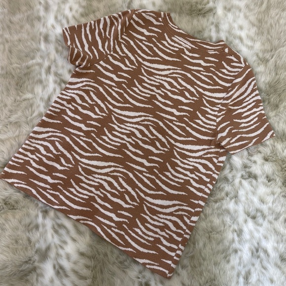 Anthropologie Brown and White Animal Print Short Sleeve Sweater Tee - Picture 2 of 3
